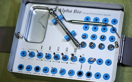 AlphaBio Implant Surgical Kit